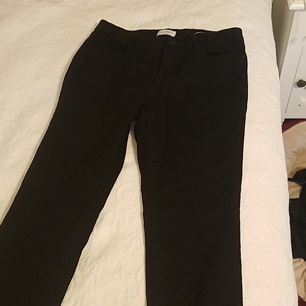 Black skinny jeans